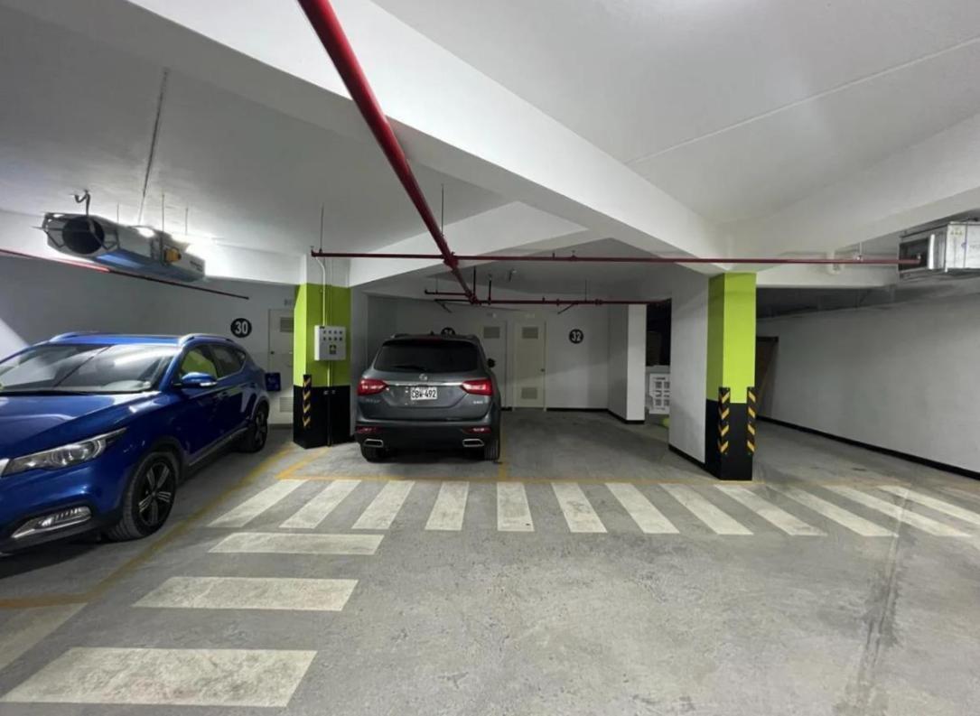 Exclusivo Y Moderno Depa En Miraflores Vista Al Mar Y A La Ciudad Amoblado Apartments Lima Eksteriør billede